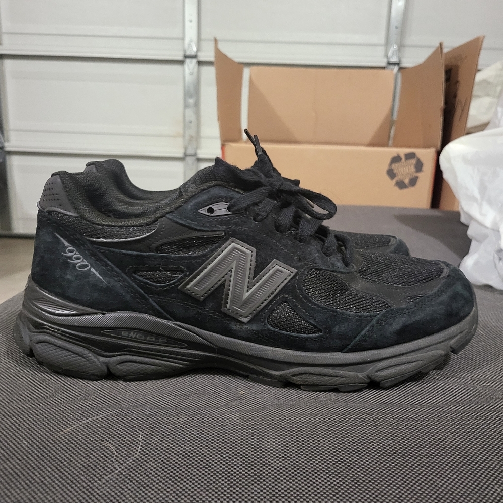 New Balance 990 v3 990v3 total black mens size 8.5
